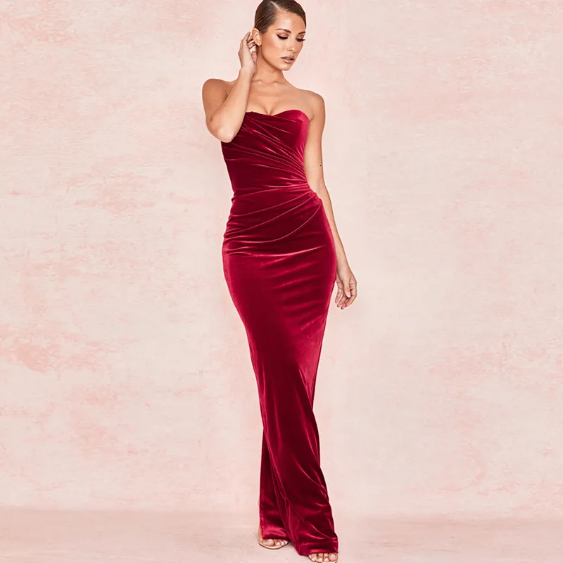 Women's Summer Velvet Backless Off-Shoulder Long Dress