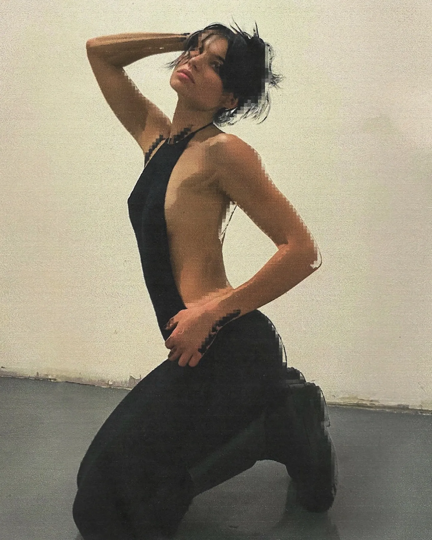 YUNA KNIT HALTER DRESS BLACK